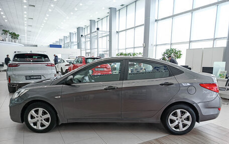 Hyundai Solaris II рестайлинг, 2011 год, 577 000 рублей, 10 фотография
