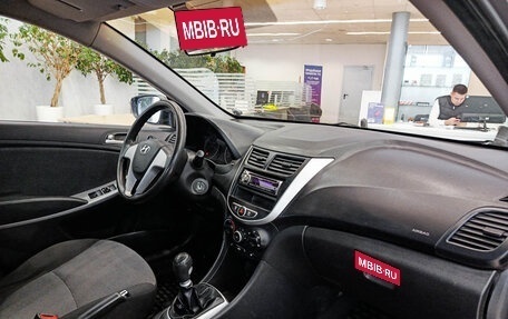 Hyundai Solaris II рестайлинг, 2011 год, 577 000 рублей, 13 фотография