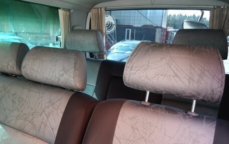 Toyota Touring HiAce I, 2000 год, 1 200 000 рублей, 6 фотография