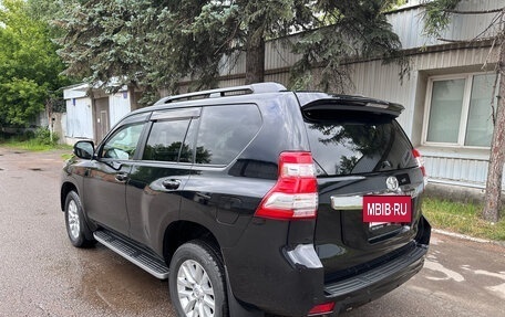 Toyota Land Cruiser Prado 150 рестайлинг 2, 2016 год, 3 950 000 рублей, 4 фотография
