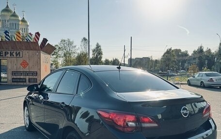 Opel Astra J, 2013 год, 750 000 рублей, 4 фотография