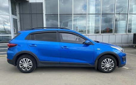KIA Rio IV, 2018 год, 1 240 000 рублей, 2 фотография