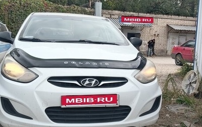 Hyundai Solaris II рестайлинг, 2013 год, 510 000 рублей, 1 фотография