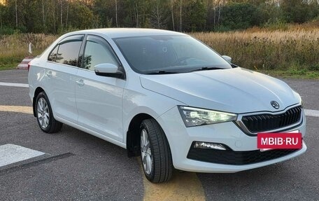 Skoda Rapid II, 2021 год, 1 900 000 рублей, 2 фотография