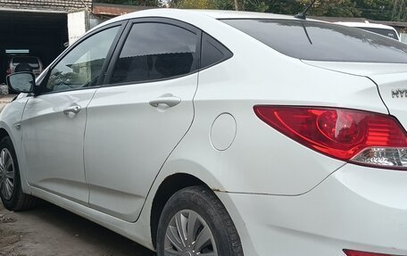 Hyundai Solaris II рестайлинг, 2013 год, 510 000 рублей, 6 фотография