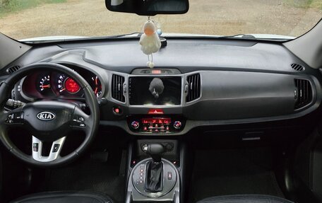 KIA Sportage III, 2011 год, 1 490 000 рублей, 11 фотография
