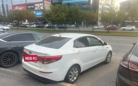 KIA Rio III рестайлинг, 2015 год, 1 050 000 рублей, 6 фотография