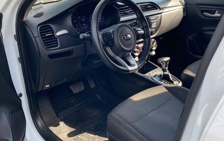 KIA Rio IV, 2018 год, 650 000 рублей, 5 фотография