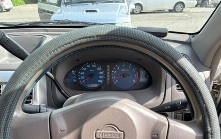 Nissan Cube II, 2001 год, 200 000 рублей, 4 фотография