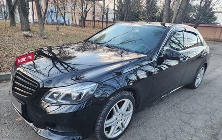 Mercedes-Benz E-Класс, 2013 год, 1 950 000 рублей, 3 фотография