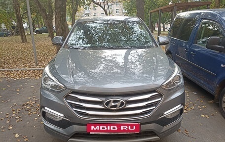 Hyundai Santa Fe III рестайлинг, 2017 год, 2 200 000 рублей, 2 фотография