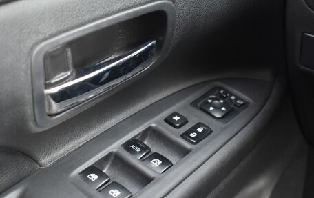 Mitsubishi Outlander III рестайлинг 3, 2015 год, 1 349 999 рублей, 12 фотография