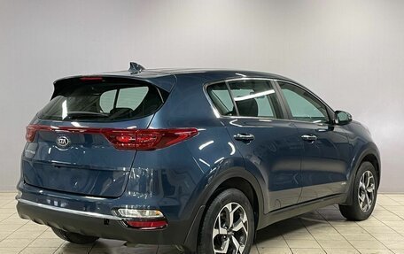 KIA Sportage IV рестайлинг, 2021 год, 2 310 000 рублей, 7 фотография