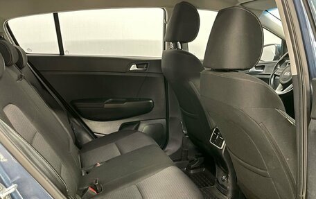 KIA Sportage IV рестайлинг, 2021 год, 2 310 000 рублей, 10 фотография
