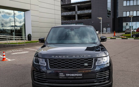 Land Rover Range Rover IV рестайлинг, 2018 год, 5 999 000 рублей, 4 фотография