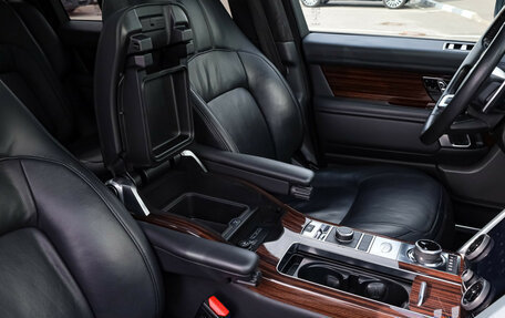 Land Rover Range Rover IV рестайлинг, 2018 год, 5 999 000 рублей, 32 фотография