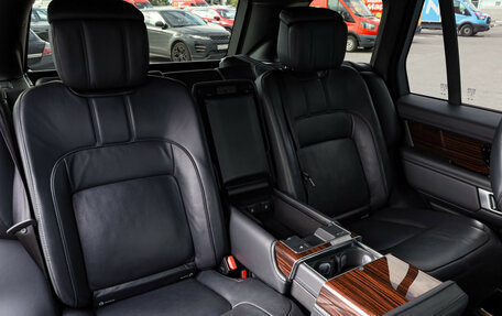 Land Rover Range Rover IV рестайлинг, 2018 год, 5 999 000 рублей, 36 фотография