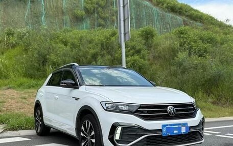 Volkswagen T-Roc I, 2021 год, 1 610 000 рублей, 3 фотография