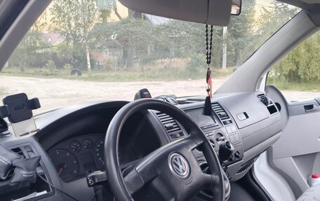 Volkswagen Transporter T5 рестайлинг, 2005 год, 1 350 000 рублей, 7 фотография