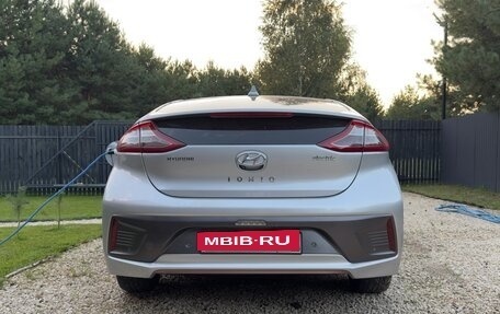Hyundai IONIQ, 2017 год, 1 540 000 рублей, 9 фотография