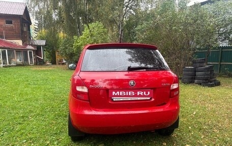 Skoda Fabia II, 2013 год, 380 000 рублей, 3 фотография