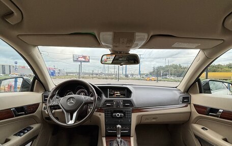 Mercedes-Benz E-Класс, 2011 год, 1 400 000 рублей, 13 фотография