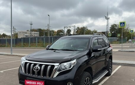 Toyota Land Cruiser Prado 150 рестайлинг 2, 2013 год, 3 760 000 рублей, 5 фотография