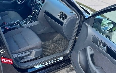 Volkswagen Jetta VI, 2017 год, 1 190 000 рублей, 14 фотография