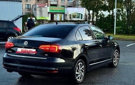 Volkswagen Jetta VI, 2017 год, 1 190 000 рублей, 2 фотография