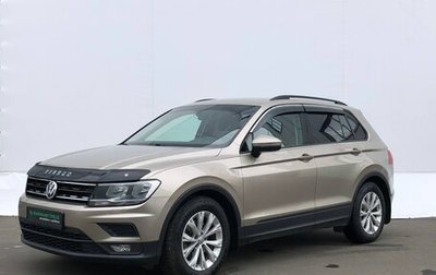 Volkswagen Tiguan II, 2018 год, 1 930 000 рублей, 1 фотография