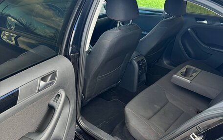 Volkswagen Jetta VI, 2017 год, 1 190 000 рублей, 16 фотография