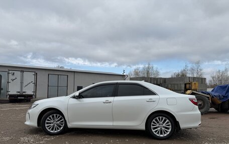 Toyota Camry, 2015 год, 1 795 000 рублей, 6 фотография