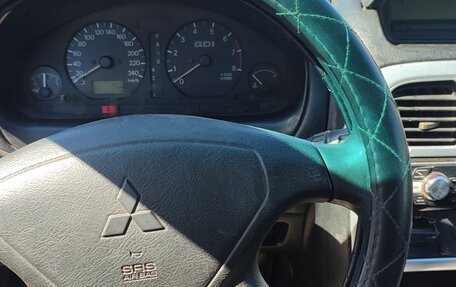 Mitsubishi Carisma I, 2002 год, 320 000 рублей, 8 фотография