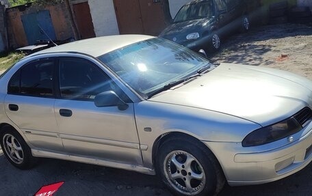 Mitsubishi Carisma I, 2002 год, 320 000 рублей, 2 фотография