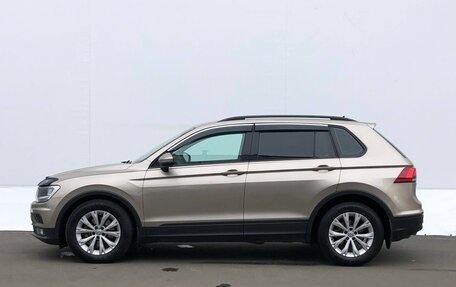 Volkswagen Tiguan II, 2018 год, 1 930 000 рублей, 5 фотография