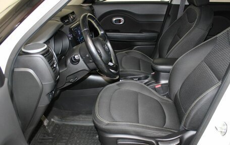 KIA Soul II рестайлинг, 2016 год, 1 487 000 рублей, 14 фотография