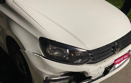 Volkswagen Polo VI (EU Market), 2019 год, 680 000 рублей, 3 фотография