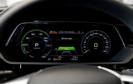 Audi e-tron I, 2022 год, 5 200 000 рублей, 19 фотография