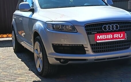 Audi Q7, 2008 год, 1 570 000 рублей, 2 фотография