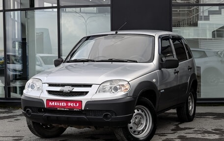 Chevrolet Niva I рестайлинг, 2011 год, 500 000 рублей, 1 фотография