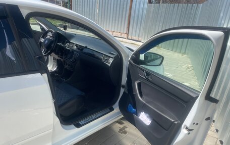 Skoda Rapid I, 2015 год, 1 050 000 рублей, 7 фотография