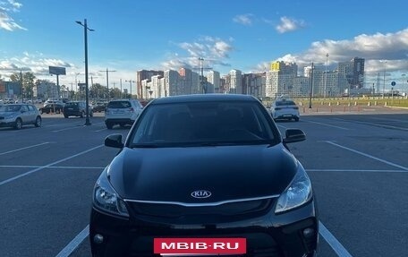 KIA Rio IV, 2017 год, 1 450 000 рублей, 3 фотография