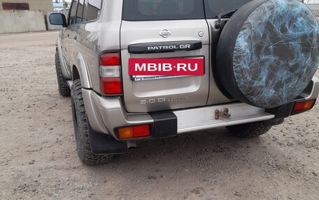 Nissan Patrol, 2001 год, 1 200 000 рублей, 2 фотография