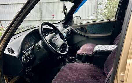 Chevrolet Niva I рестайлинг, 2004 год, 298 000 рублей, 8 фотография