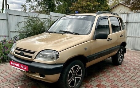 Chevrolet Niva I рестайлинг, 2004 год, 298 000 рублей, 7 фотография