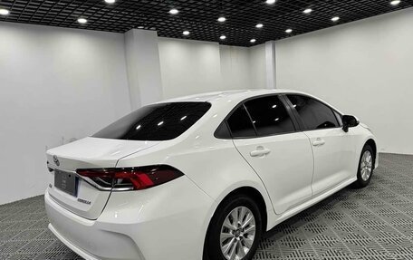 Toyota Corolla, 2022 год, 1 597 000 рублей, 4 фотография