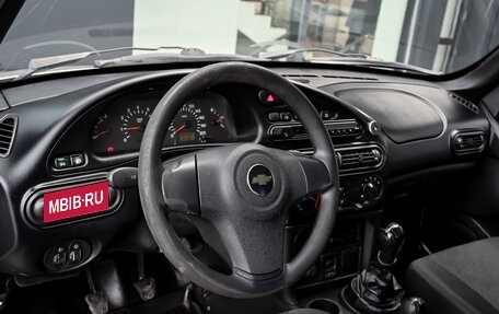 Chevrolet Niva I рестайлинг, 2011 год, 500 000 рублей, 11 фотография