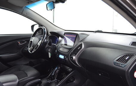 Hyundai ix35 I рестайлинг, 2014 год, 1 250 000 рублей, 23 фотография