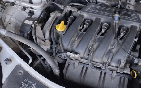 Renault Sandero I, 2013 год, 600 000 рублей, 3 фотография