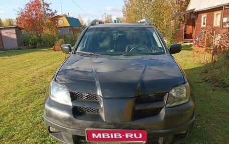 Mitsubishi Outlander III рестайлинг 3, 2003 год, 400 000 рублей, 4 фотография